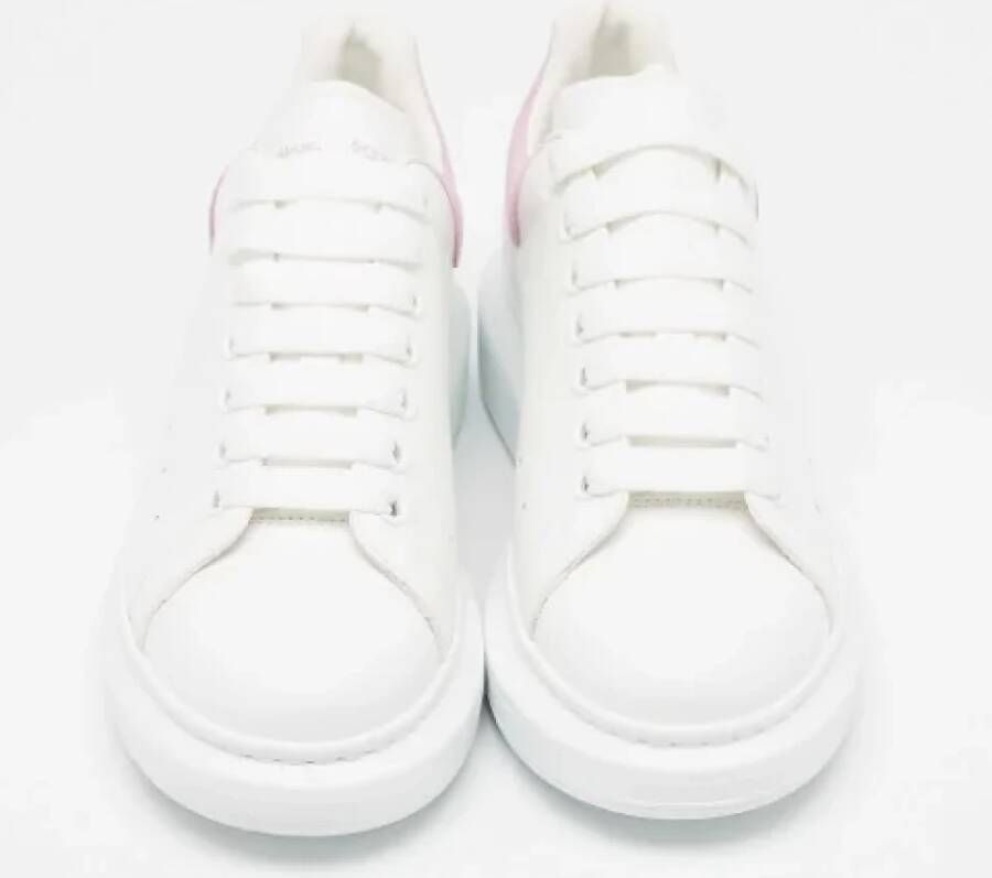 Alexander McQueen Pre-owned Leather sneakers White Dames