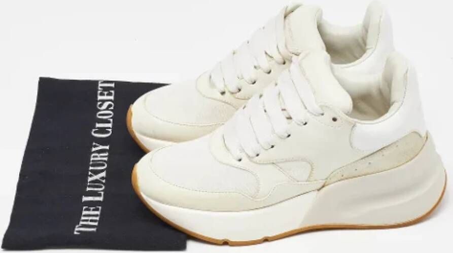 Alexander McQueen Pre-owned Leather sneakers White Dames