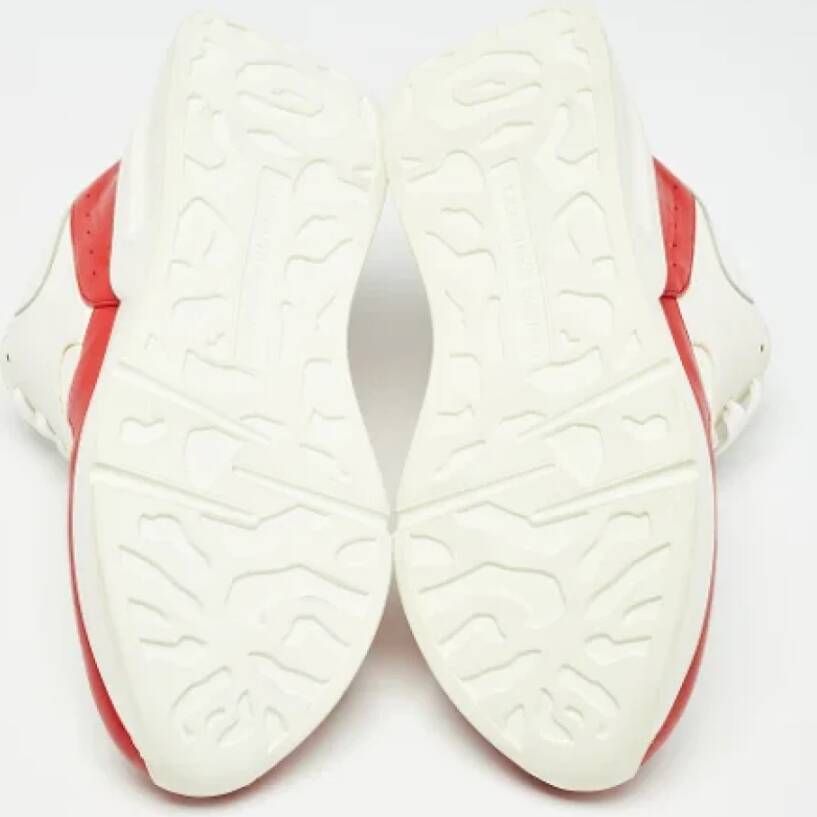 Alexander McQueen Pre-owned Leather sneakers White Dames