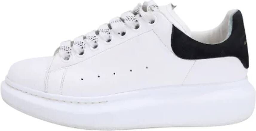 Alexander McQueen Pre-owned Leather sneakers White Dames