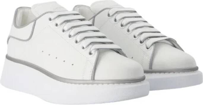 Alexander McQueen Pre-owned Leather sneakers White Dames