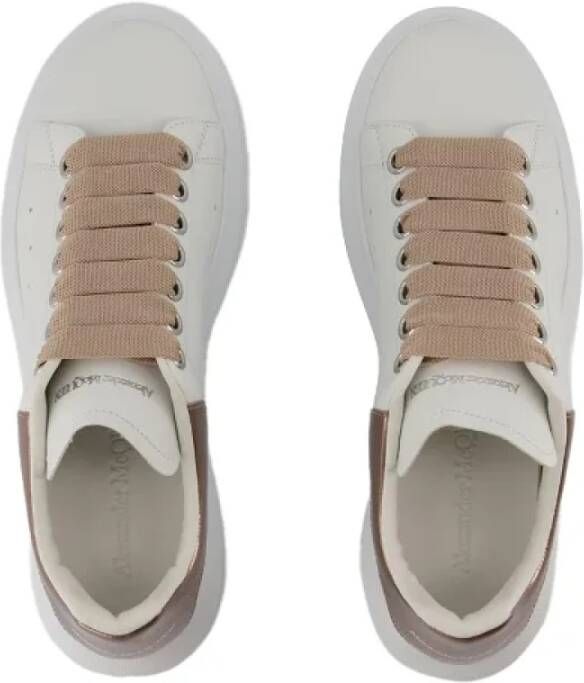 Alexander McQueen Pre-owned Leather sneakers White Dames