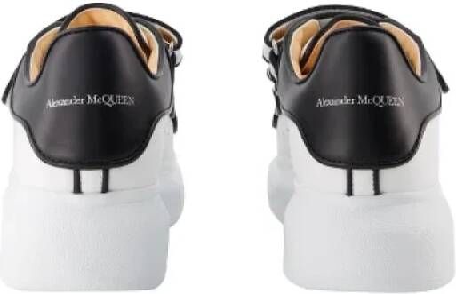 Alexander McQueen Pre-owned Leather sneakers White Dames