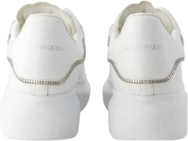 Alexander McQueen Pre-owned Leather sneakers White Dames