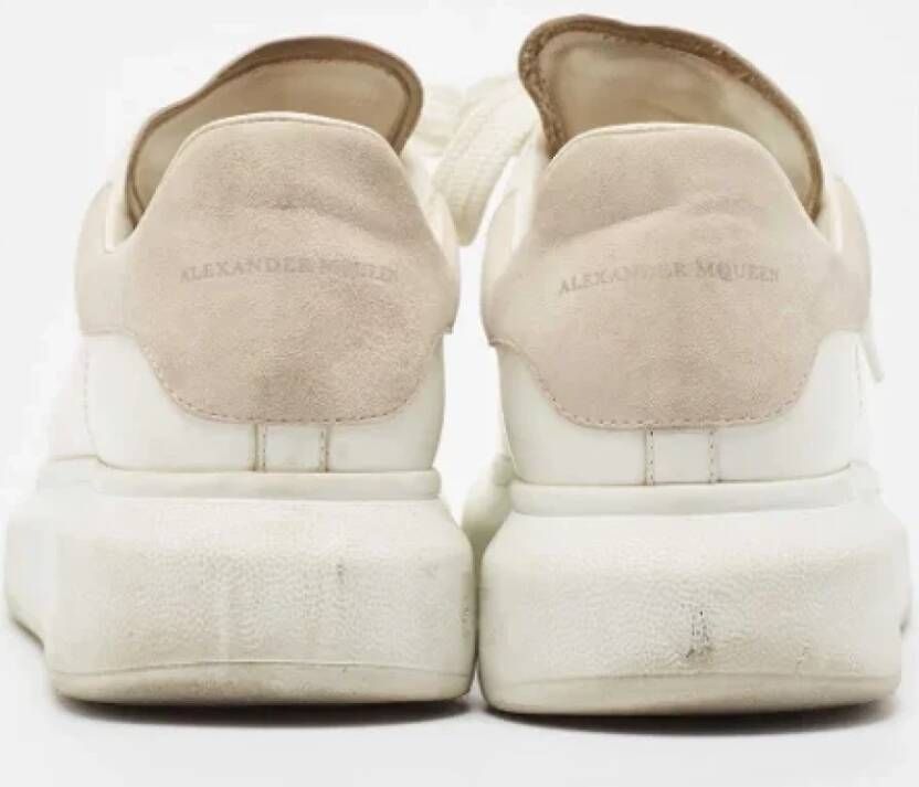 Alexander McQueen Pre-owned Leather sneakers White Dames