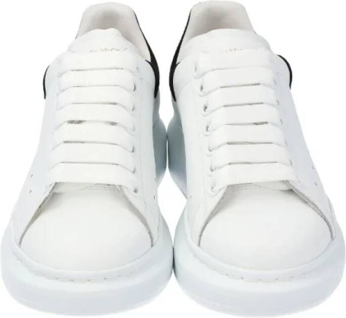 Alexander McQueen Pre-owned Leather sneakers White Dames