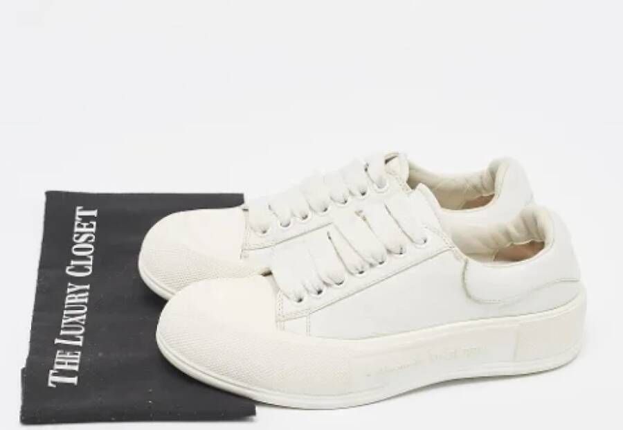 Alexander McQueen Pre-owned Leather sneakers White Dames