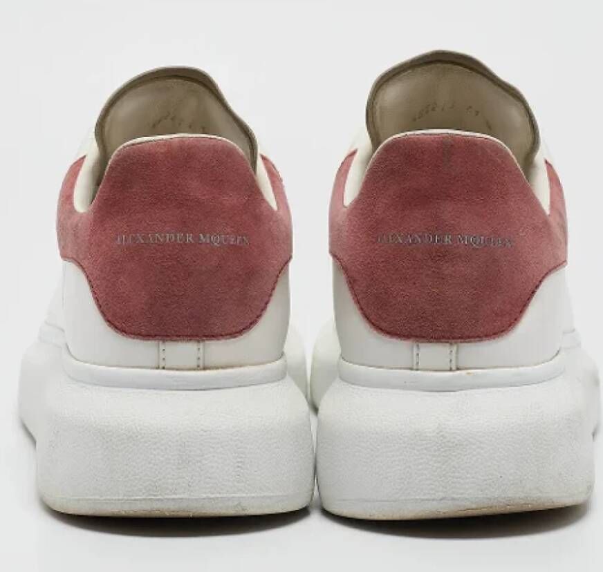 Alexander McQueen Pre-owned Leather sneakers White Dames