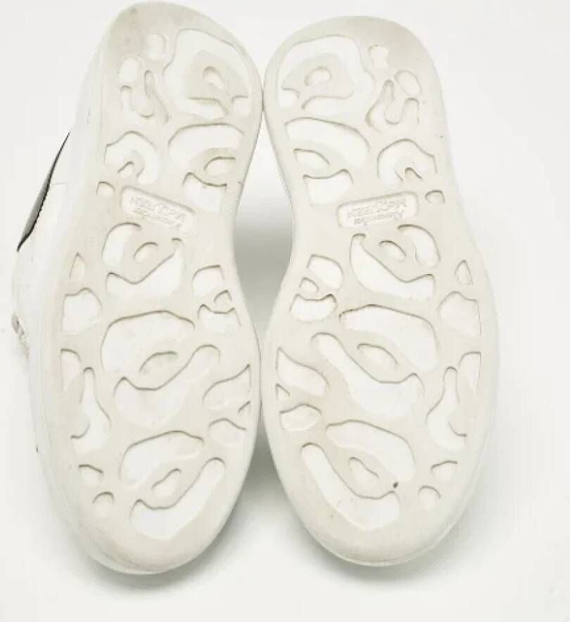 Alexander McQueen Pre-owned Leather sneakers White Dames