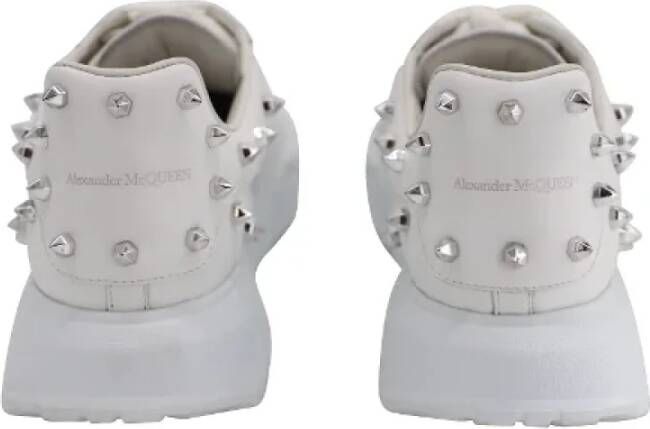 Alexander McQueen Pre-owned Leather sneakers White Dames