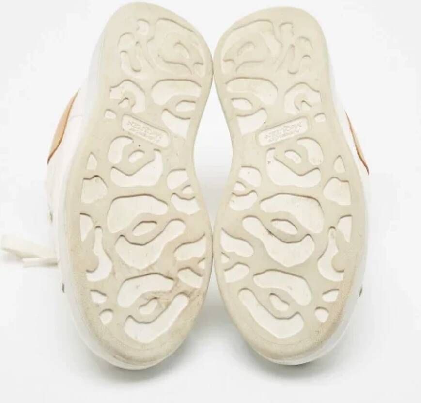 Alexander McQueen Pre-owned Leather sneakers White Dames