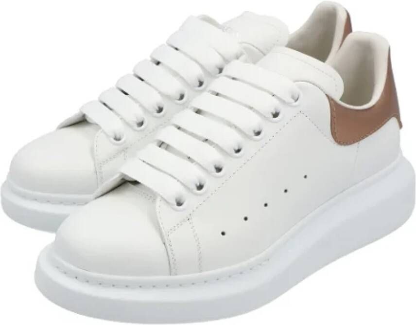 Alexander McQueen Pre-owned Leather sneakers White Dames