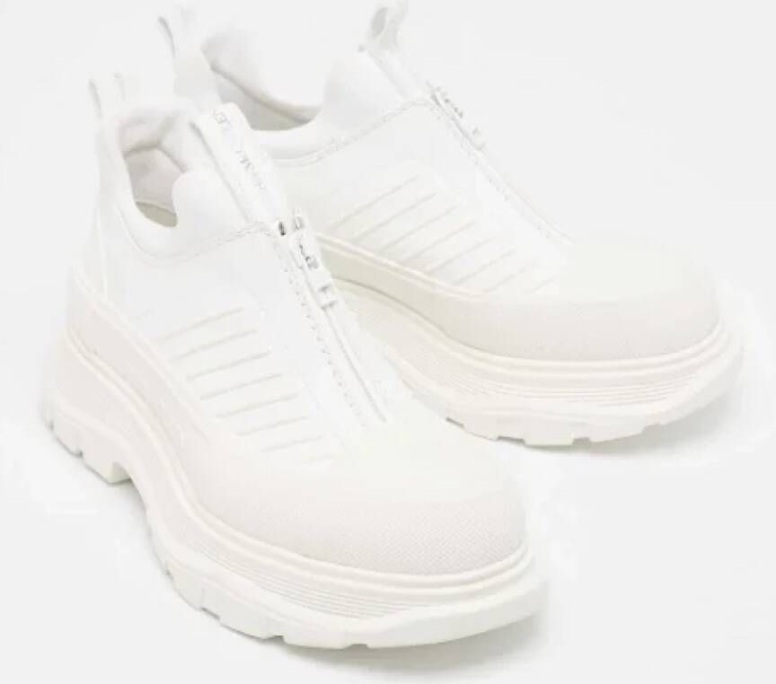 Alexander McQueen Pre-owned Leather sneakers White Heren