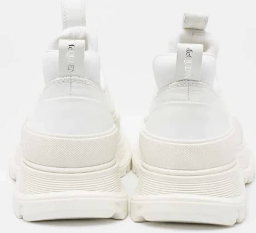 Alexander McQueen Pre-owned Leather sneakers White Heren