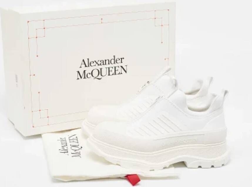 Alexander McQueen Pre-owned Leather sneakers White Heren