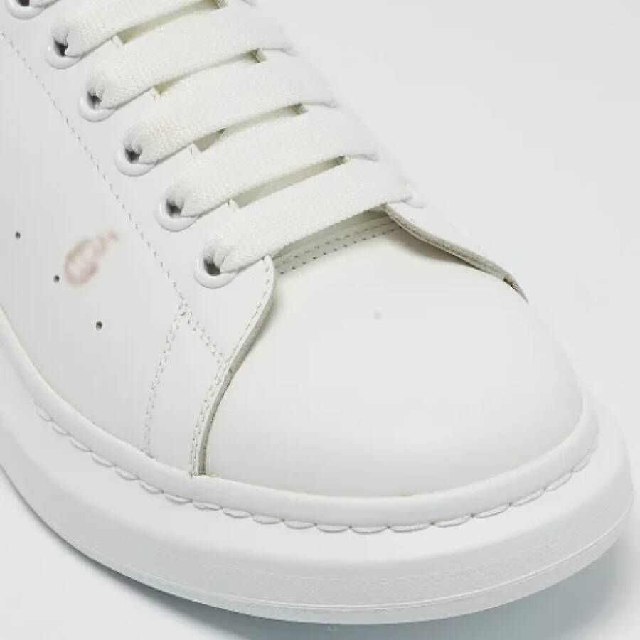 Alexander McQueen Pre-owned Leather sneakers White Heren