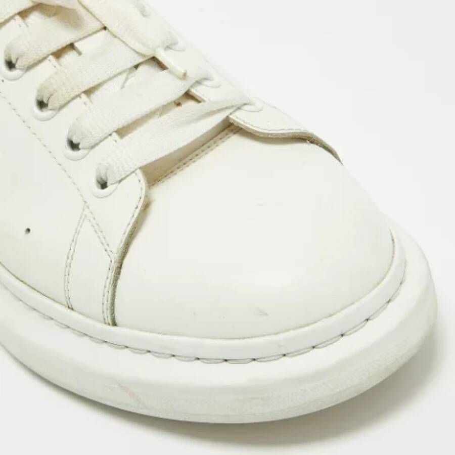 Alexander McQueen Pre-owned Leather sneakers White Heren