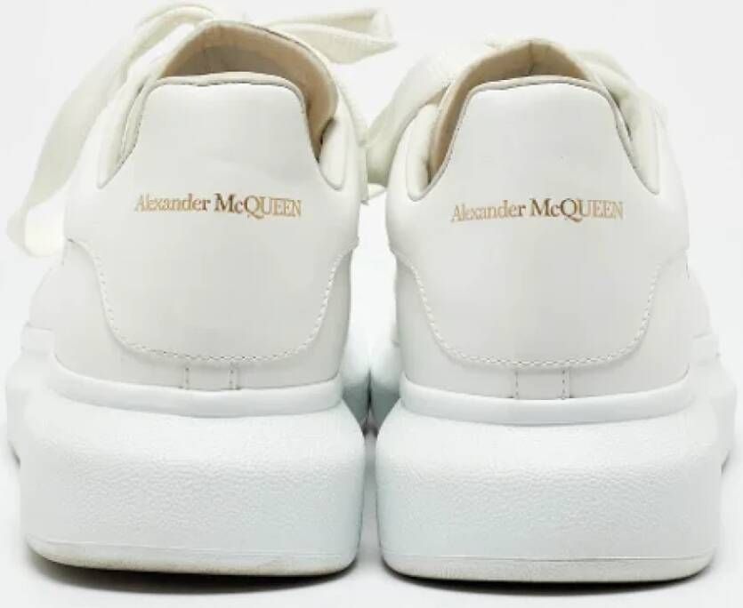 Alexander McQueen Pre-owned Leather sneakers White Heren