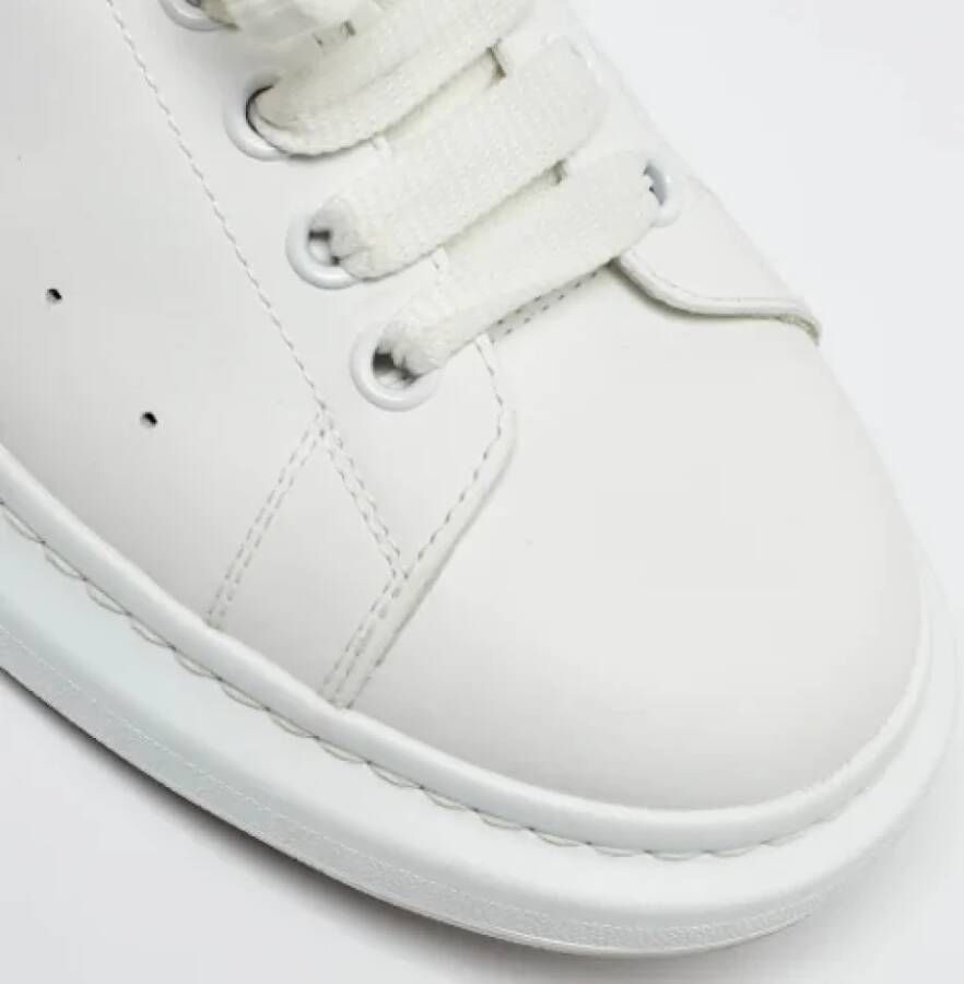 Alexander McQueen Pre-owned Leather sneakers White Heren