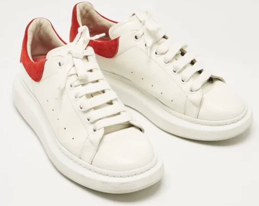 Alexander McQueen Pre-owned Leather sneakers White Heren