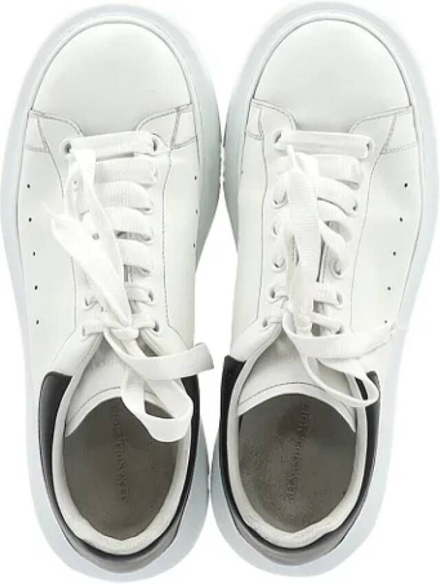 Alexander McQueen Pre-owned Leather sneakers White Heren