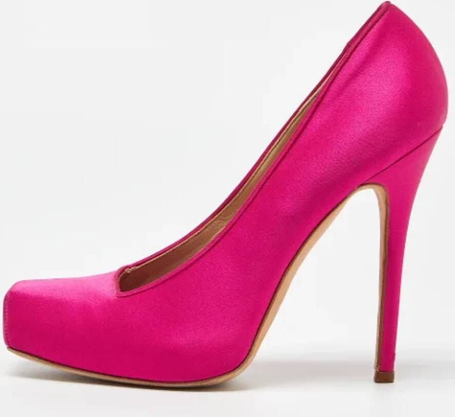 Alexander McQueen Pre-owned Satin heels Pink Dames