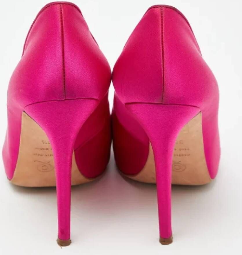 Alexander McQueen Pre-owned Satin heels Pink Dames