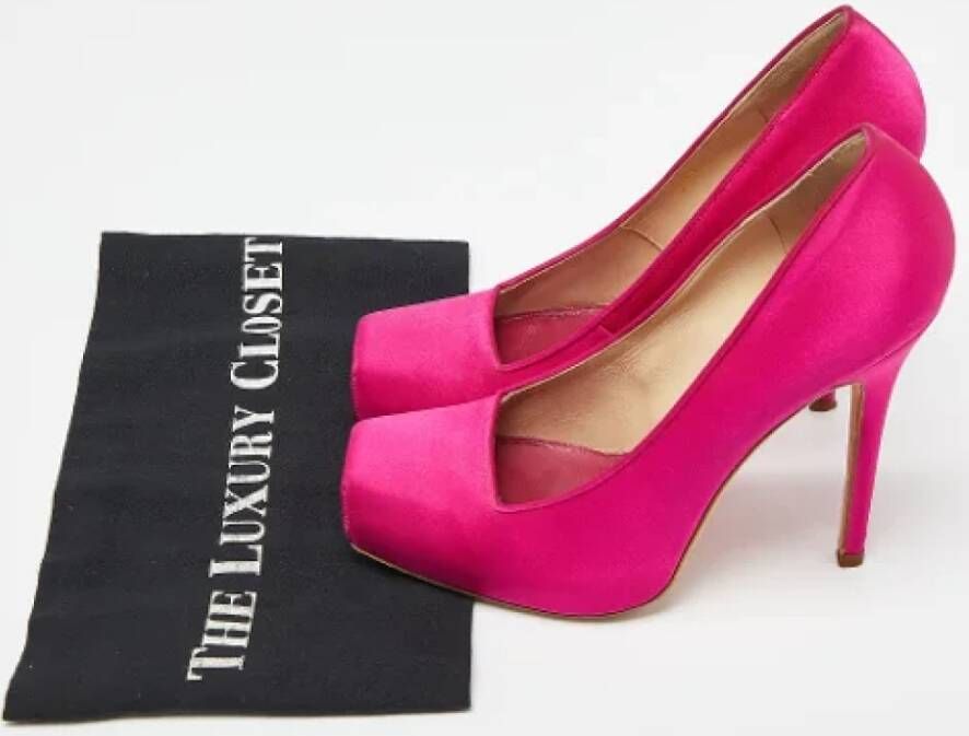 Alexander McQueen Pre-owned Satin heels Pink Dames