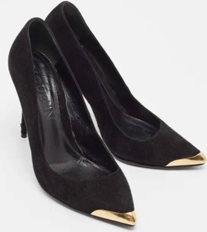 Alexander McQueen Pre-owned Suede heels Black Dames