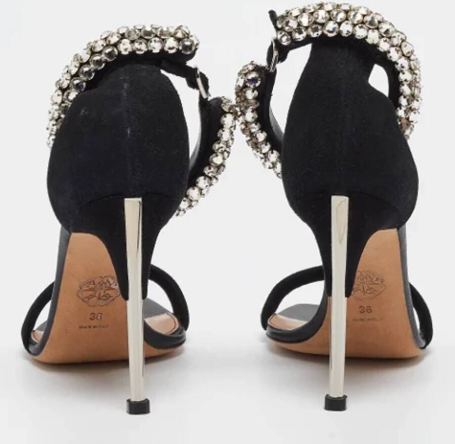 Alexander McQueen Pre-owned Suede sandals Black Dames