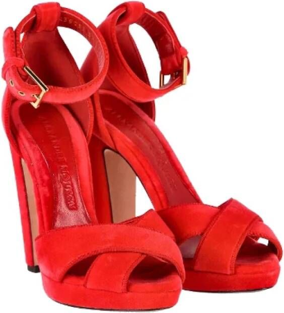 Alexander McQueen Pre-owned Suede sandals Red Dames