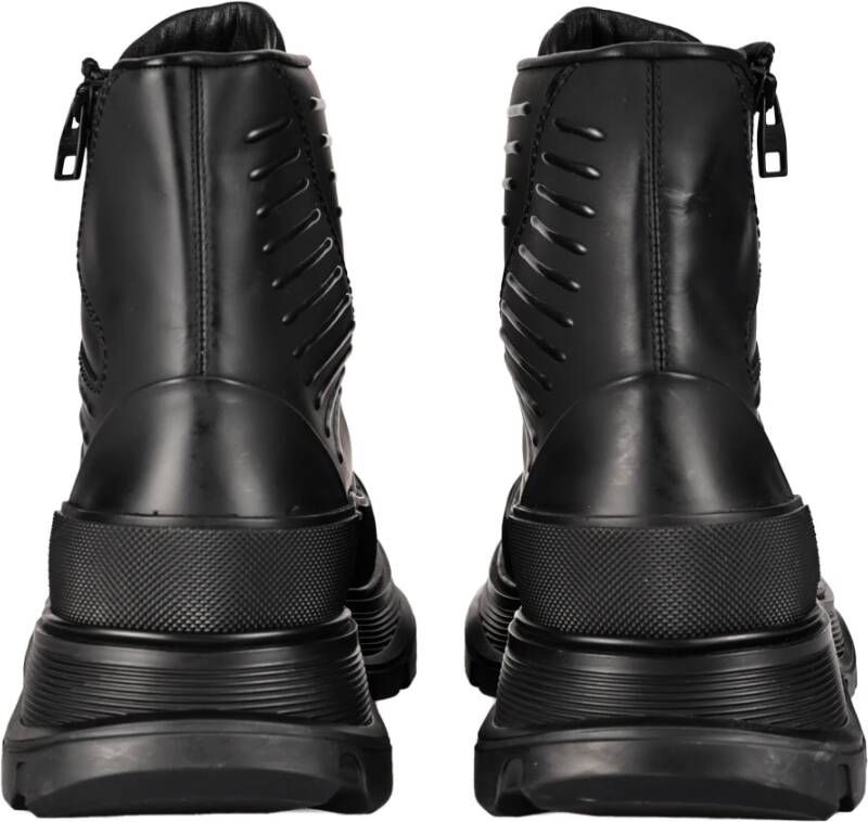 alexander mcqueen Slick Enkellaarzen met Paneelontwerp Black Heren