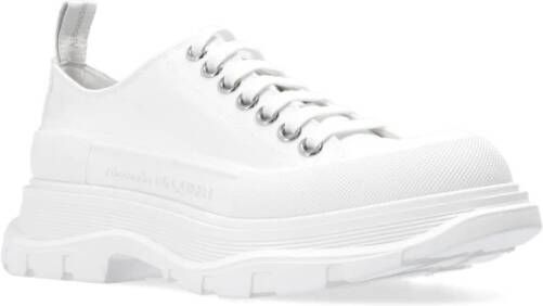 alexander mcqueen Witte sneakers met reliëflogo Wit Dames