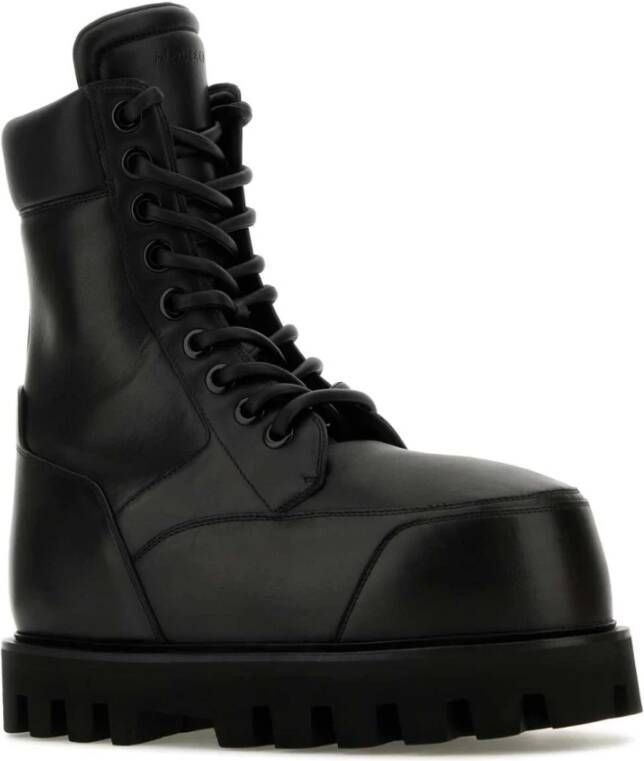 alexander mcqueen Stijlvolle zwarte leren enkellaarzen Black Heren