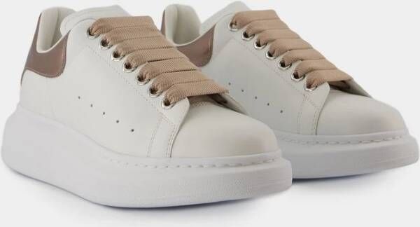 alexander mcqueen Wit Beige Leren Oversized Sneakers White Dames