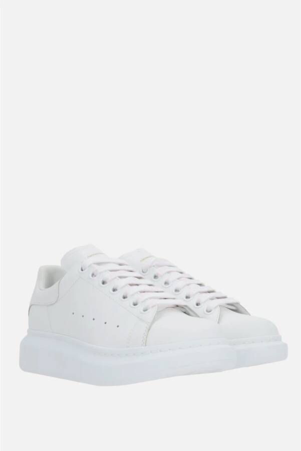 Alexander mcqueen Witte lage sneakers met logo White Dames