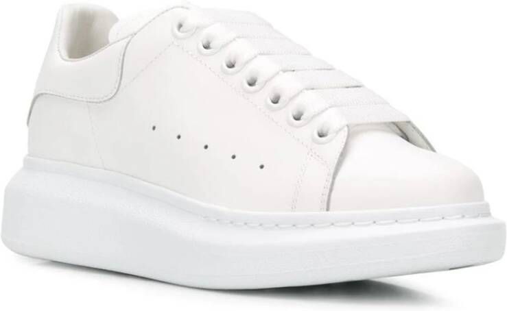 alexander mcqueen Witte Oversize Sneakers met Jacquard Grafische White Dames