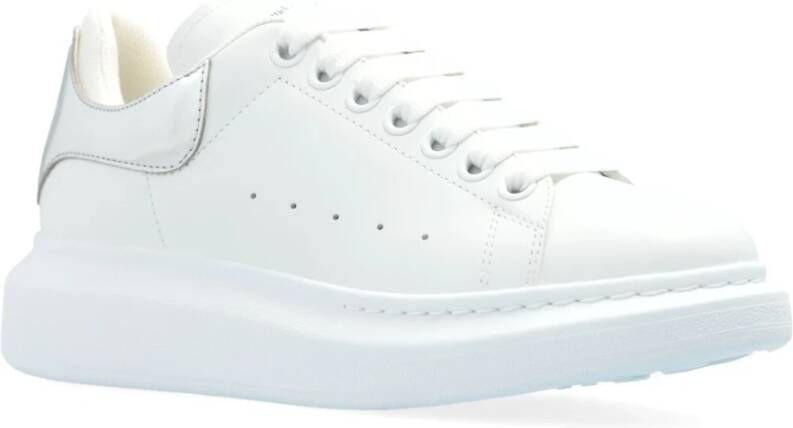 alexander mcqueen Witte Sneakers met Metalen Hiel White Dames