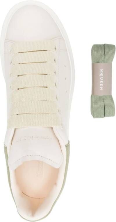 alexander mcqueen Witte Veterschoenen met Oversized Zool White Dames