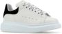 Alexander mcqueen Zwarte platte schoenen met witte veters Black Dames - Thumbnail 2