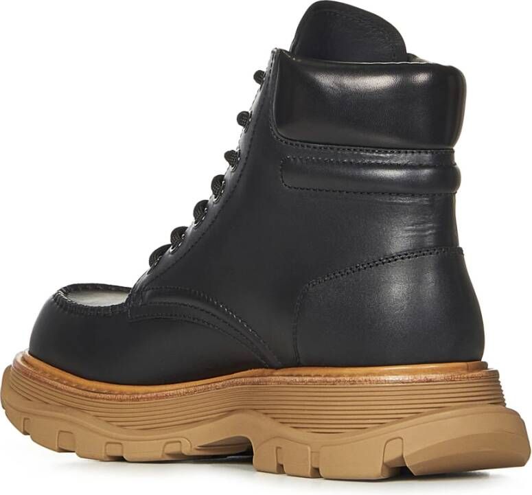 alexander mcqueen Zwarte Veterschoenen van Leer Black Heren