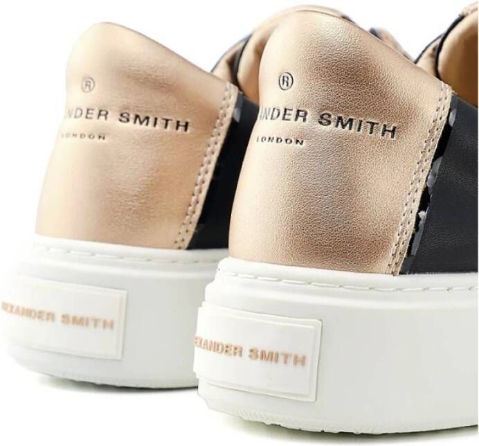 Alexander Smith Zwarte leren vetersneakers met koperen accenten Zwart Heren