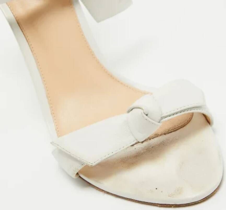 Alexandre Birman Pre-owned Leather sandals White Dames