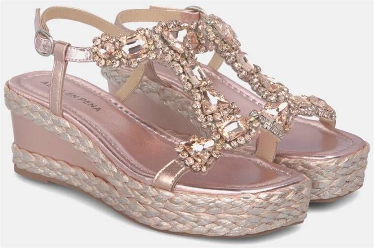 Alma en Pena Gevlochten Rhinestone Sleehak Sandaal Pink Dames