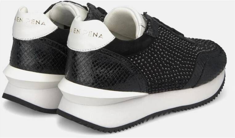 Alma en Pena Glanzende leren platform sneakers Black Dames