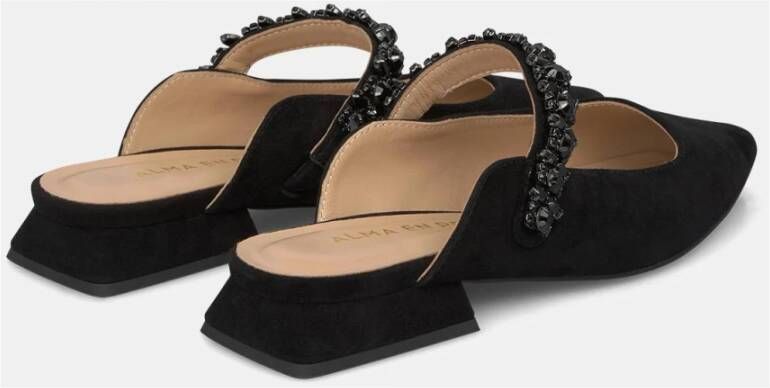 Alma en Pena Jeweled Pointed Flat Mule Black Dames