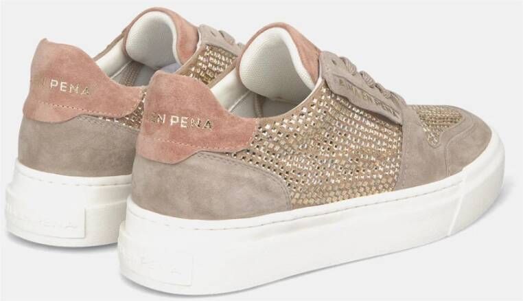 Alma en Pena Leren Sneakers met Glanzende Details Beige Dames