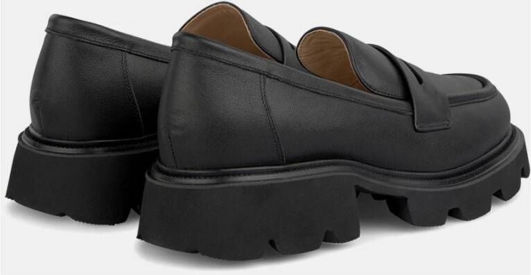 Alma en Pena Mocassin met plat platform Black Dames