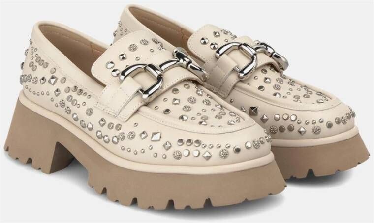 Alma en Pena Mocassin met plateau studs White Dames