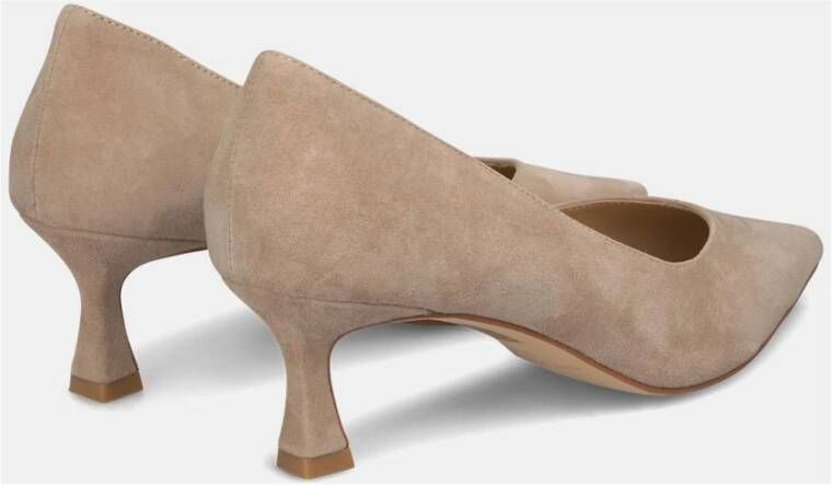 Alma en Pena Puntige Neus Middelhoge Leren Schoen Beige Dames